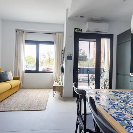 Appartamento Florit Flats - Stylish Ceramic With Free Bicycles By The Joaquin Sorolla Station *