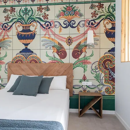 Florit Flats - Stylish Ceramic With Free Bicycles By The Joaquin Sorolla Station * Valenza