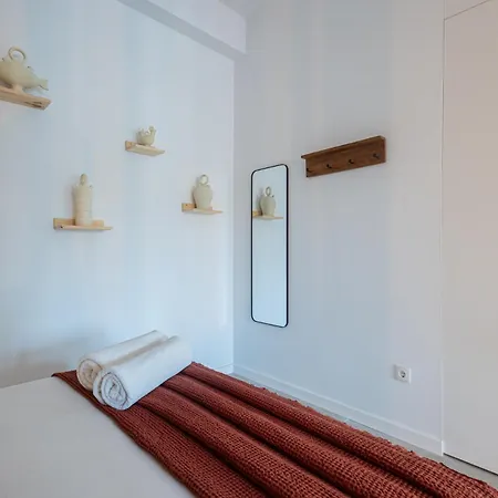 Florit Flats - Stylish Ceramic With Free Bicycles By The Joaquin Sorolla Station Valenza