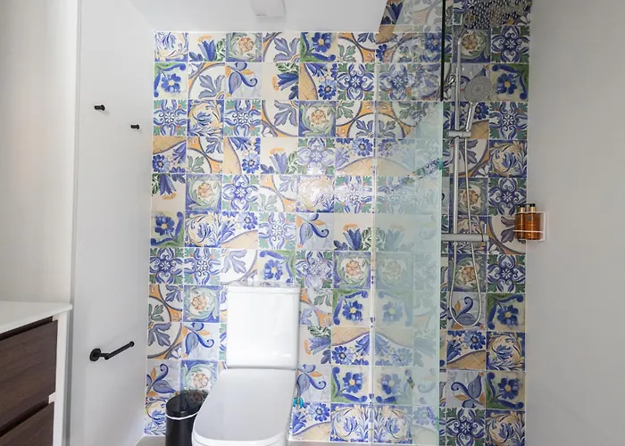 Florit Flats - Stylish Ceramic With Free Bicycles By The Joaquin Sorolla Station アパート バレンシア