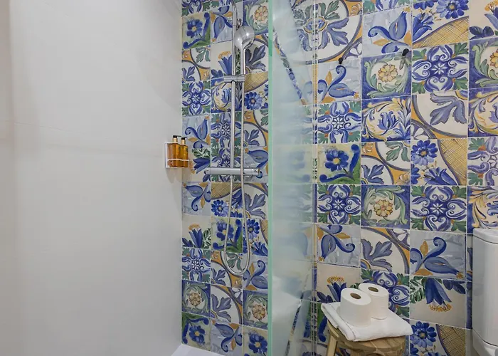 Florit Flats - Stylish Ceramic With Free Bicycles By The Joaquin Sorolla Station * バレンシア